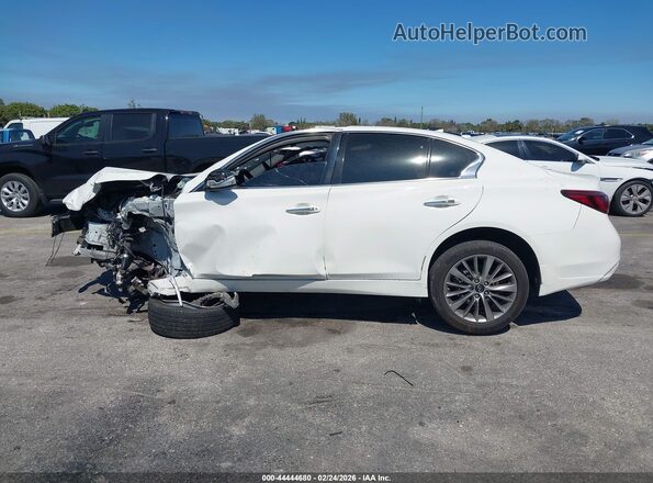 JN1EV7AP2KM541643 2019 INFINITI Q50 White 