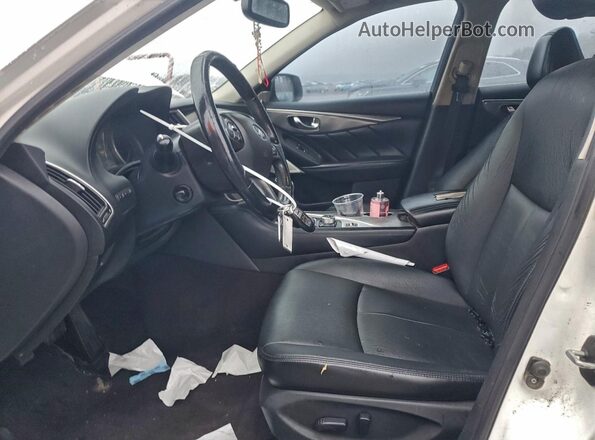 JN1EV7AR5HM835368 2017 INFINITI Q50 White Вид салону спереду