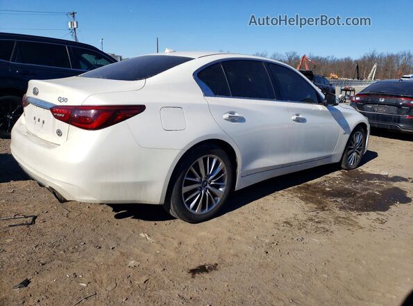 JN1EV7AR7JM445751 2018 INFINITI Q50 Белый Задняя правая четверть