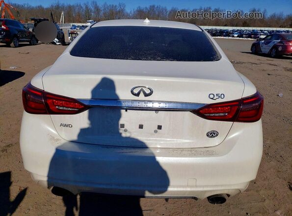 JN1EV7AR7JM445751 2018 INFINITI Q50 Белый Вид сзади