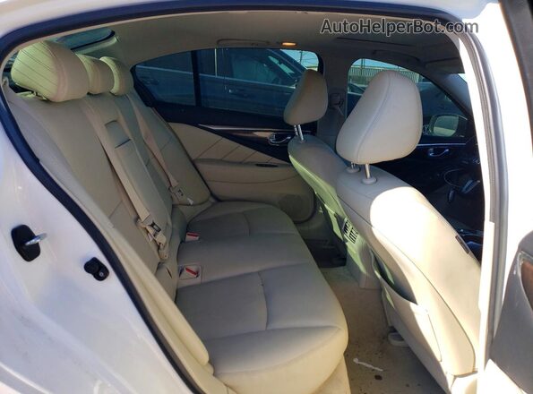 JN1EV7AR7JM445751 2018 INFINITI Q50 Белый Вид задних сидений