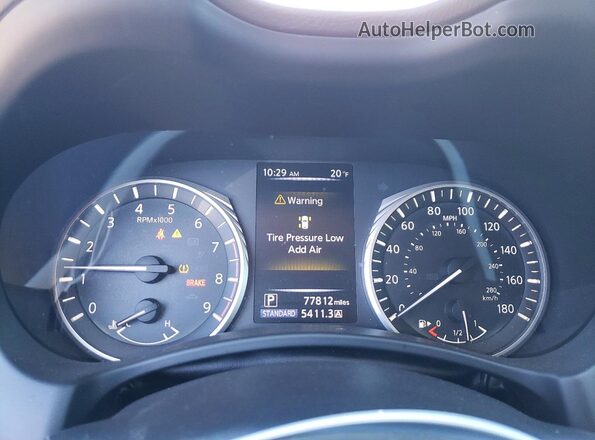 JN1EV7AR7JM445751 2018 INFINITI Q50 Белый Вид щитка приборов
