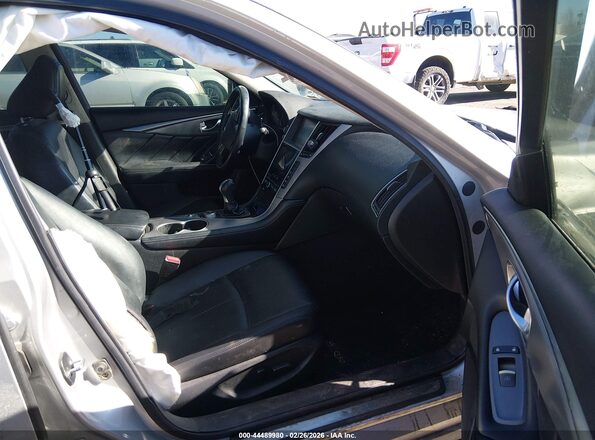 JN1EV7AR9HM838709 2017 INFINITI Q50 Silver Vista interior delantera