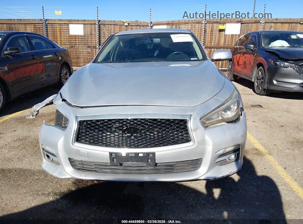 JN1EV7AR9HM838709 2017 INFINITI Q50 Silver Vista interior trasera