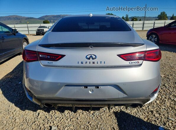 JN1FV7EL5LM460035 2020 INFINITI Q60 Silver Вид ззаду