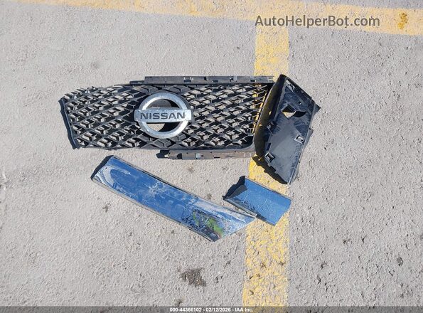JN8AE2KP1H9168415 2017 NISSAN QUEST Серебряный Вид щитка приборов