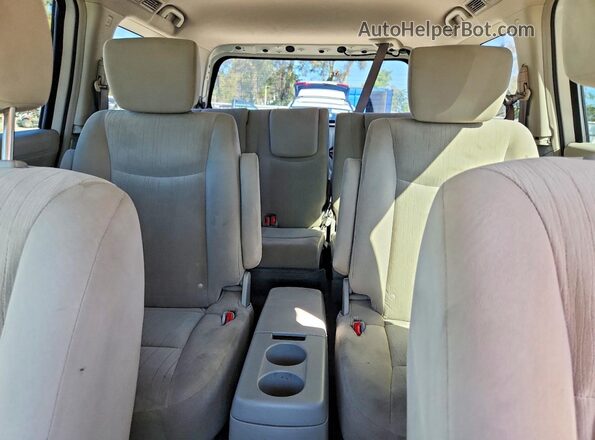JN8AE2KPXH9168557 2017 NISSAN QUEST White 