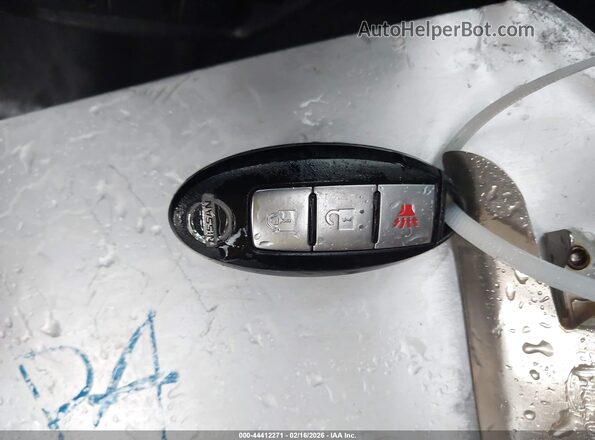 JN8AF5MR6HT701293 2017 NISSAN JUKE Red Vista del salpicadero