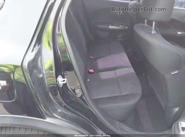 JN8AF5MR7HT700458 2017 NISSAN JUKE Black VIN sticker view