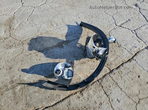 JN8AF5MRXGT607707 2016 NISSAN JUKE Серебряный Вид подкапотного пространства