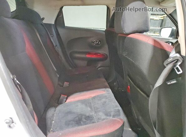 JN8AF5MV1HT751970 2017 NISSAN JUKE Белый 