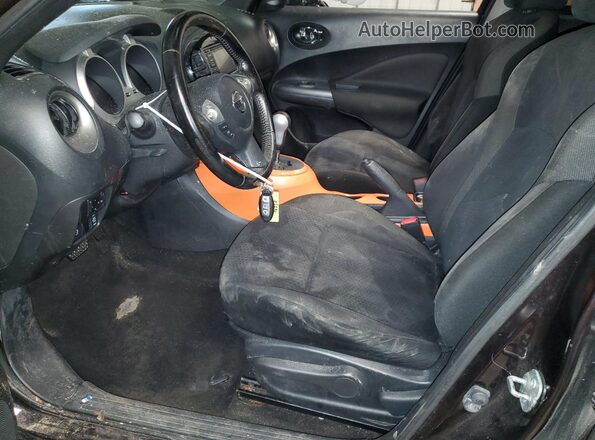 JN8AF5MV7GT652956 2016 NISSAN JUKE Черный Вид салона спереди