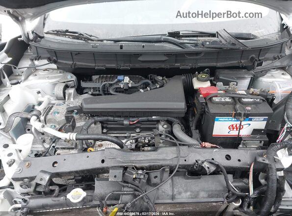 JN8AT2MTXHW396706 2017 NISSAN ROGUE Серебряный Вид сзади