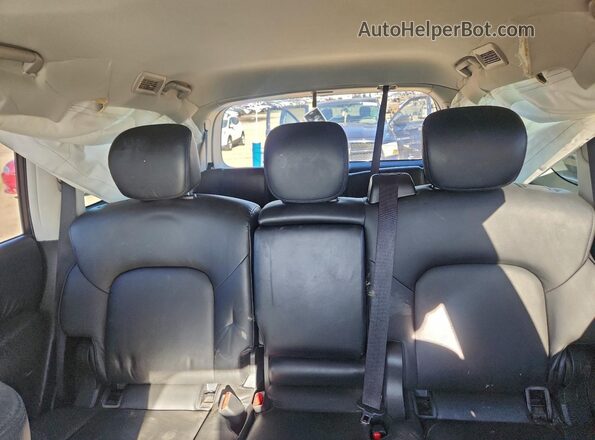 JN8AY2AC1P9182092 2023 NISSAN ARMADA Silver Widok tylnych siedzeń