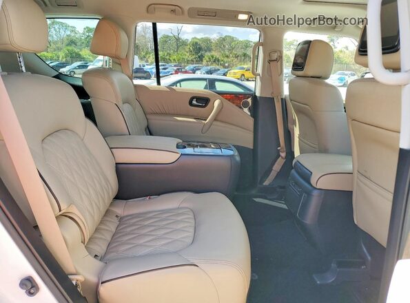 JN8AY2DA7P9401633 2023 NISSAN ARMADA White Vista interior trasera