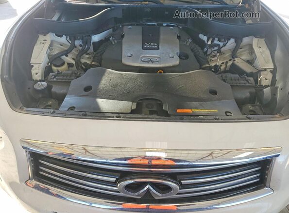 JN8CS1MU8GM130206 2016 INFINITI QX70 Белый Вид задней части салона