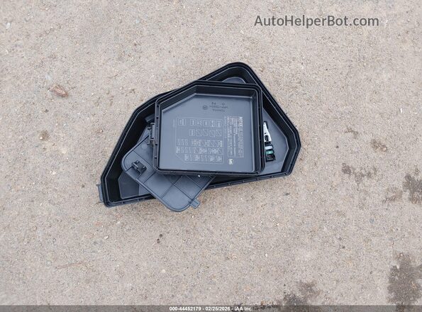 JTDAAAAF7P3000824 2023 TOYOTA LE Gray Instrument cluster view