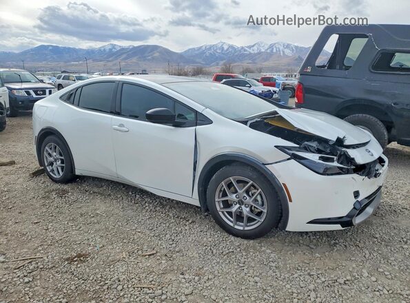 JTDACACU1R3029177 2024 TOYOTA PRIUS White Передня права чверть