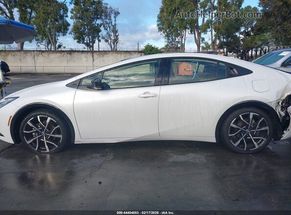 JTDACACU5S3041726 2025 TOYOTA PRIUS PLUG-IN HYBRID White Панорамний вид салону 360°