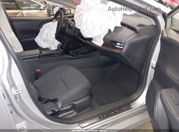 JTDACACU9S3049800 2025 TOYOTA PRIUS PLUG-IN HYBRID Silver Front interior view