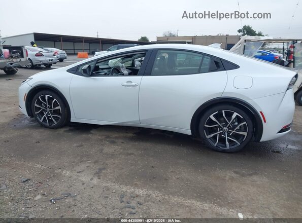 JTDACACUXP3002427 2023 TOYOTA PRIUS PRIME White 