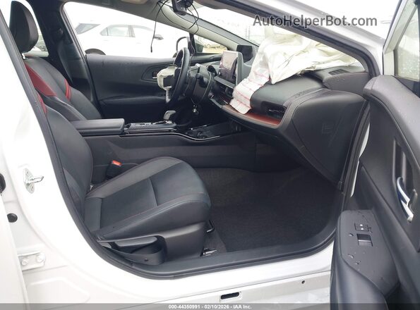 JTDACACUXP3002427 2023 TOYOTA PRIUS PRIME White 