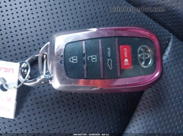 JTDAFAAF3P3001504 2023 TOYOTA CROWN Red Widok deski rozdzielczej