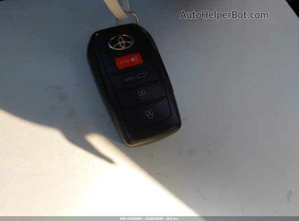 JTDBCMFE0S3104564 2025 TOYOTA LL Gray Vista del salpicadero