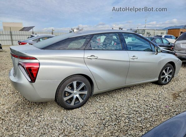 JTDBVRBD2JA004996 2018 TOYOTA MIRAI Silver Задня права чверть