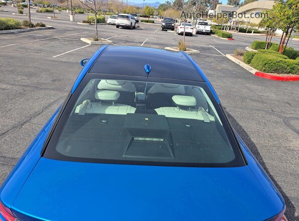 JTDBVRBD3JA004358 2018 TOYOTA MIRAI Blue Vista interior trasera