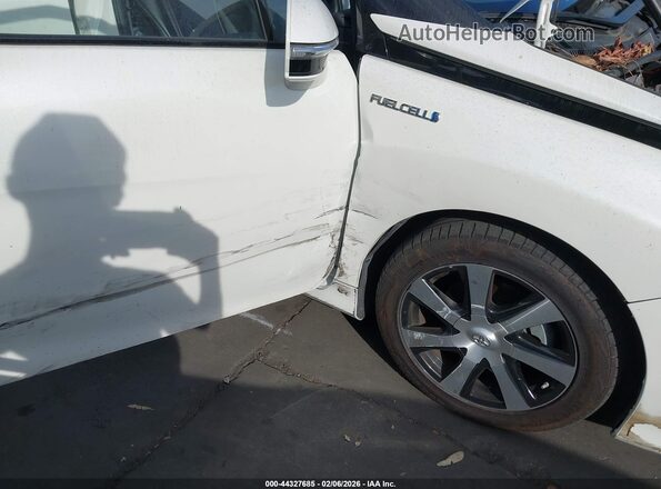 JTDBVRBD3KA007200 2019 TOYOTA MIRAI Белый Вид спереди