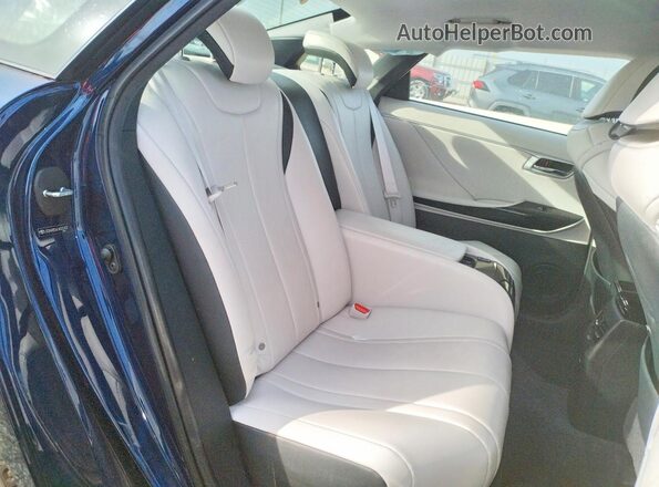 JTDBVRBD4JA005437 2018 TOYOTA MIRAI Blue Հետևի նստատեղերի տեսք
