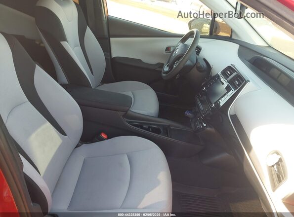 JTDKAMFU6M3147869 2021 TOYOTA PRIUS Красный Вид салона спереди