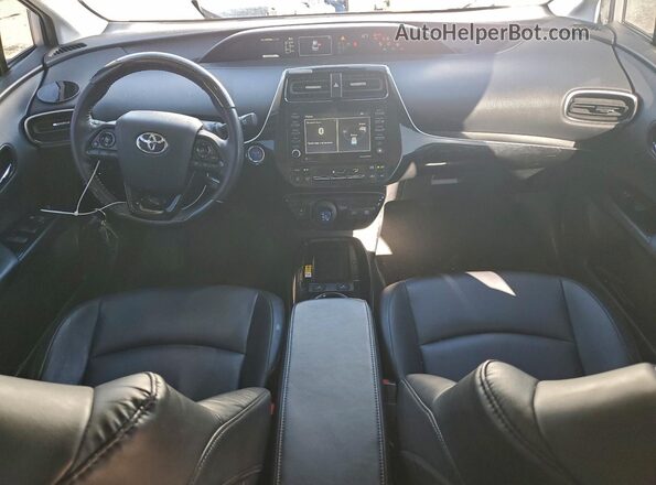 JTDKAMFU8N3167641 2022 TOYOTA PRIUS Серебряный Вид панели приборов