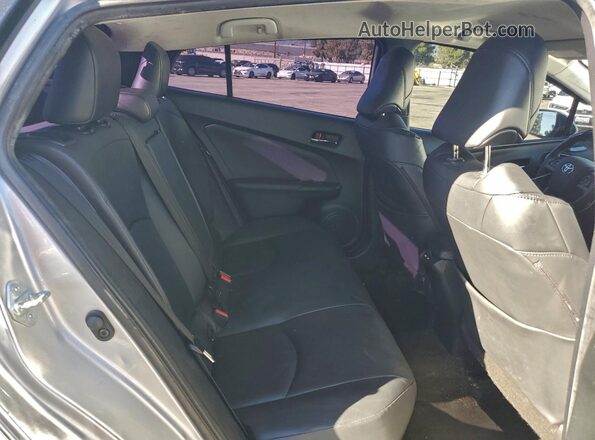 JTDKAMFU8N3167641 2022 TOYOTA PRIUS Серебряный Вид задних сидений
