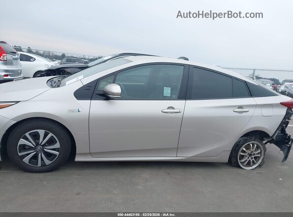 JTDKARFP0H3001772 2017 TOYOTA PRIUS PRIME Silver 360 interior view