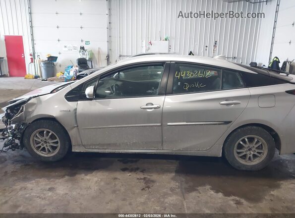 JTDL9RFUXK3002762 2019 TOYOTA LE Silver 
