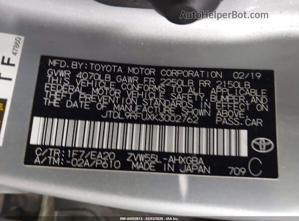 JTDL9RFUXK3002762 2019 TOYOTA LE Silver 