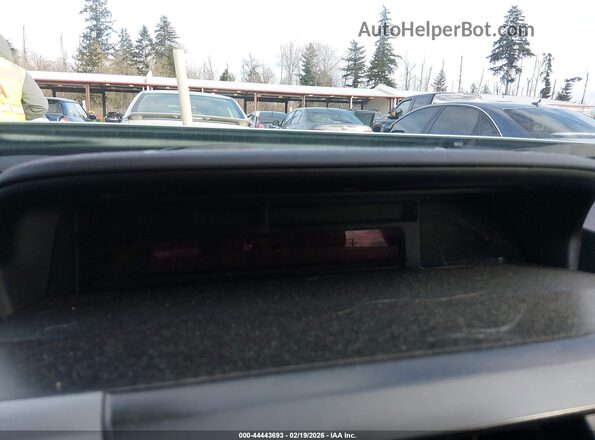 JTDZN3EU1GJ044468 2016 TOYOTA PRIUS V Зеленый 