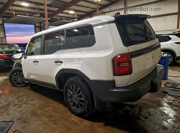 JTEABFAJ8RK011608 2024 TOYOTA LAND White უკანა მარცხენა