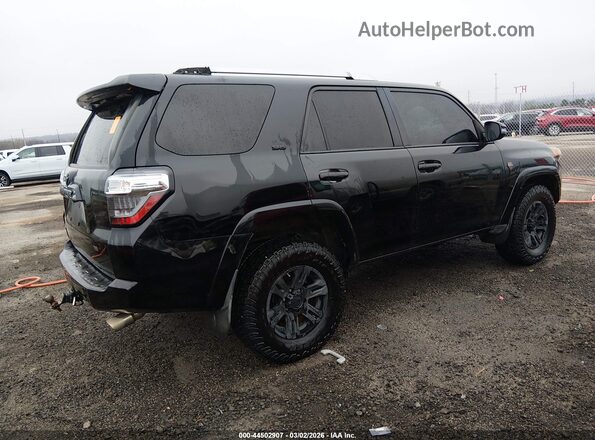 JTEBU5JR1H5422912 2017 TOYOTA 4RUNNER Black Tył prawy