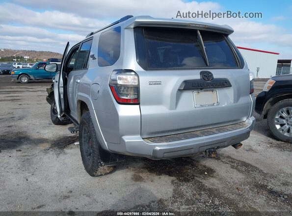 JTEBU5JR4K5656971 2019 TOYOTA 4RUNNER Silver Tył lewy