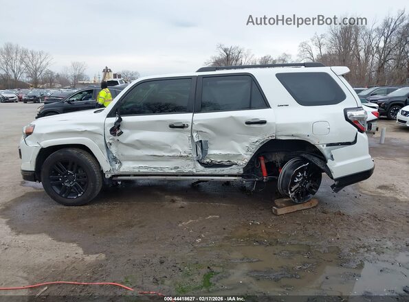 JTEJU5JRXM5961681 2021 TOYOTA 4RUNNER White 