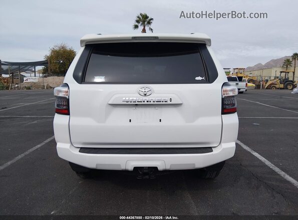JTEMU5JR5R6291889 2024 TOYOTA 4RUNNER White 