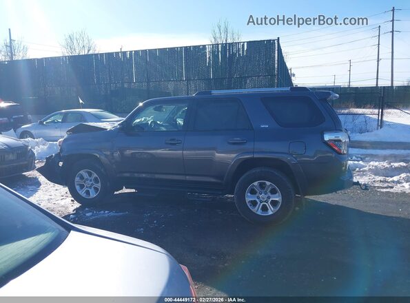 JTENU5JR1N6028099 2022 TOYOTA 4RUNNER Gray Սալոնի 360 աստիճան տեսք