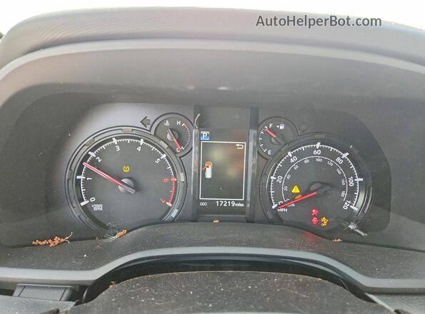JTENU5JR9P6149563 2023 TOYOTA 4RUNNER Red Vista del cuadro de instrumentos