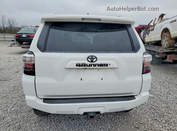 JTEZU5JR5G5110105 2016 TOYOTA 4RUNNER White Vista trasera