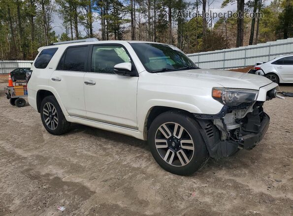 JTEZU5JR9G5134875 2016 TOYOTA 4RUNNER White Front right