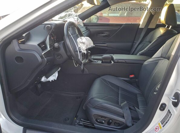 JTHB21B15K2014352 2019 LEXUS ES White 