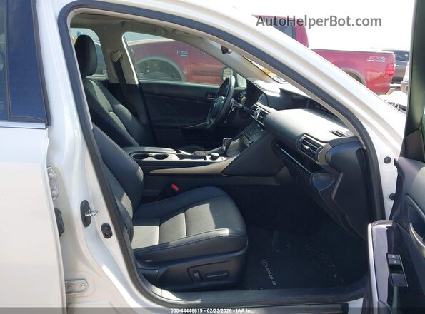 JTHBA1D21K5094188 2019 LEXUS IS 300 White წინა სალონის ხედი